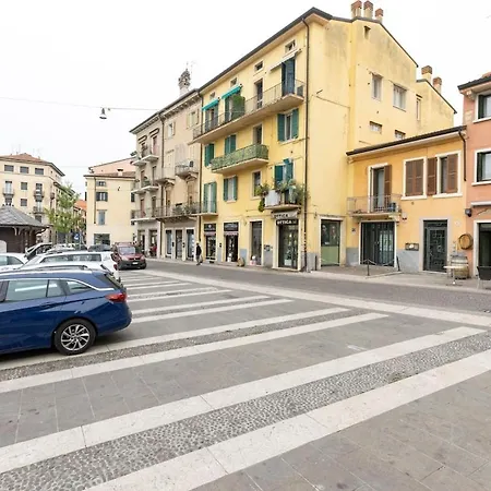Accogliente Nido Nel Cuore Di * Vérone